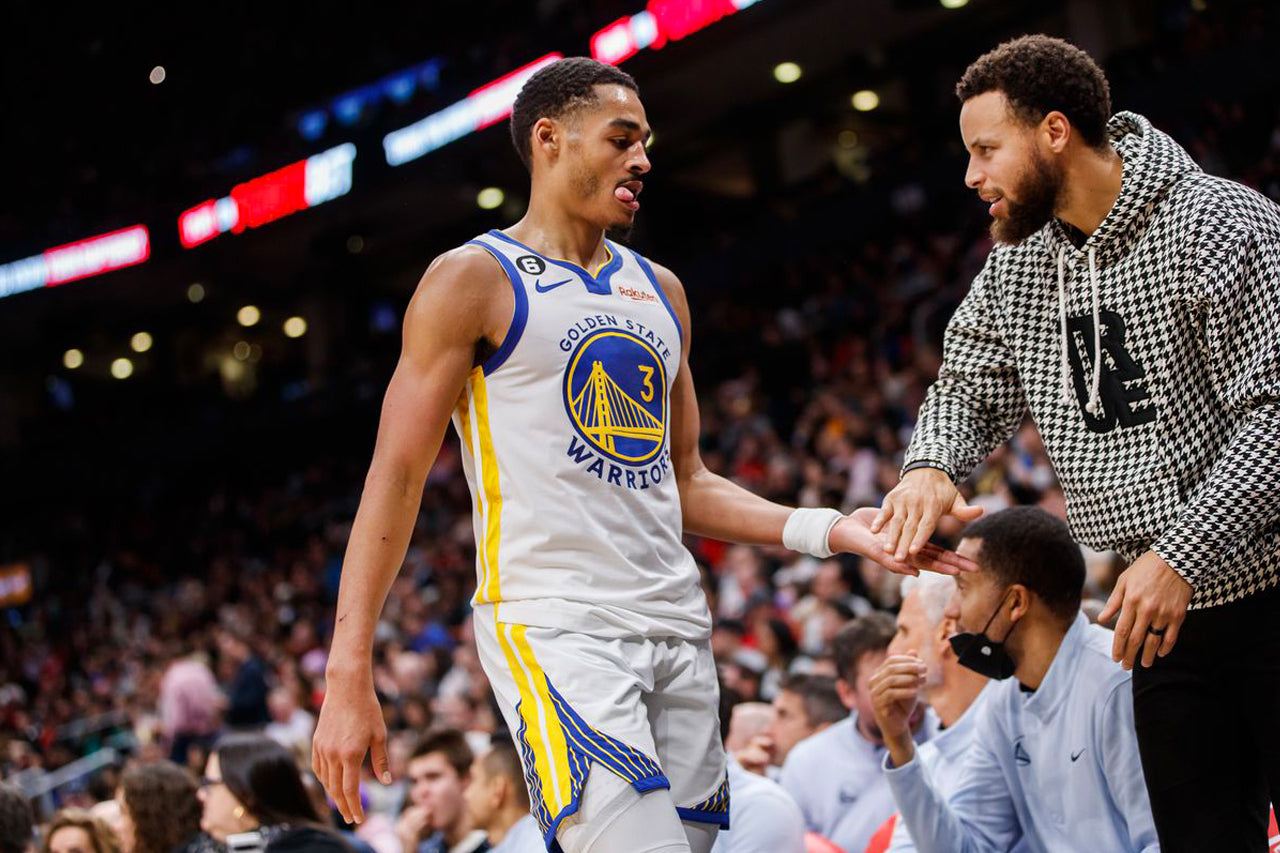 Steph Curry caught being fashionable! | IND4000 Houndstooth Hoodie