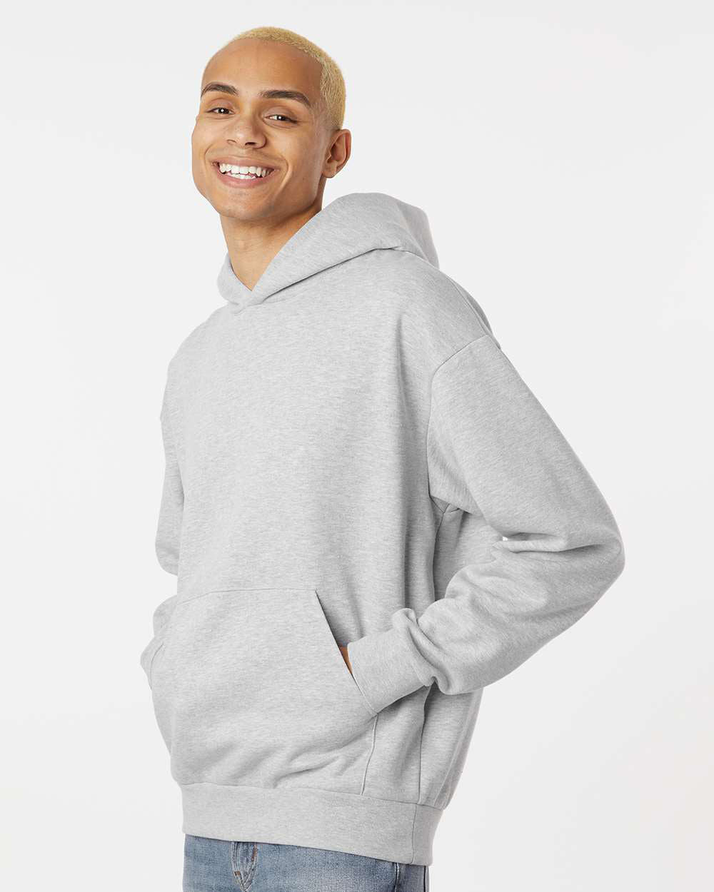AVENUE 8.5oz/280gm Midweight Pullover Hood | Independent AVENUE 8.5oz/280gm Midweight Pullover Hood | Independent